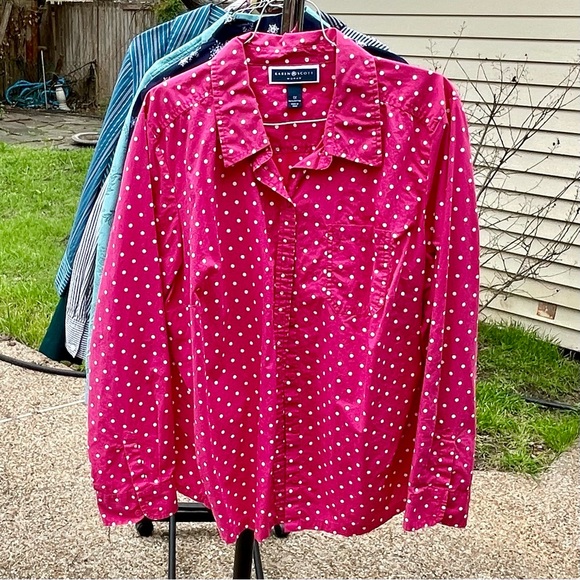 Pink blouse with polka dots - Picture 1 of 4